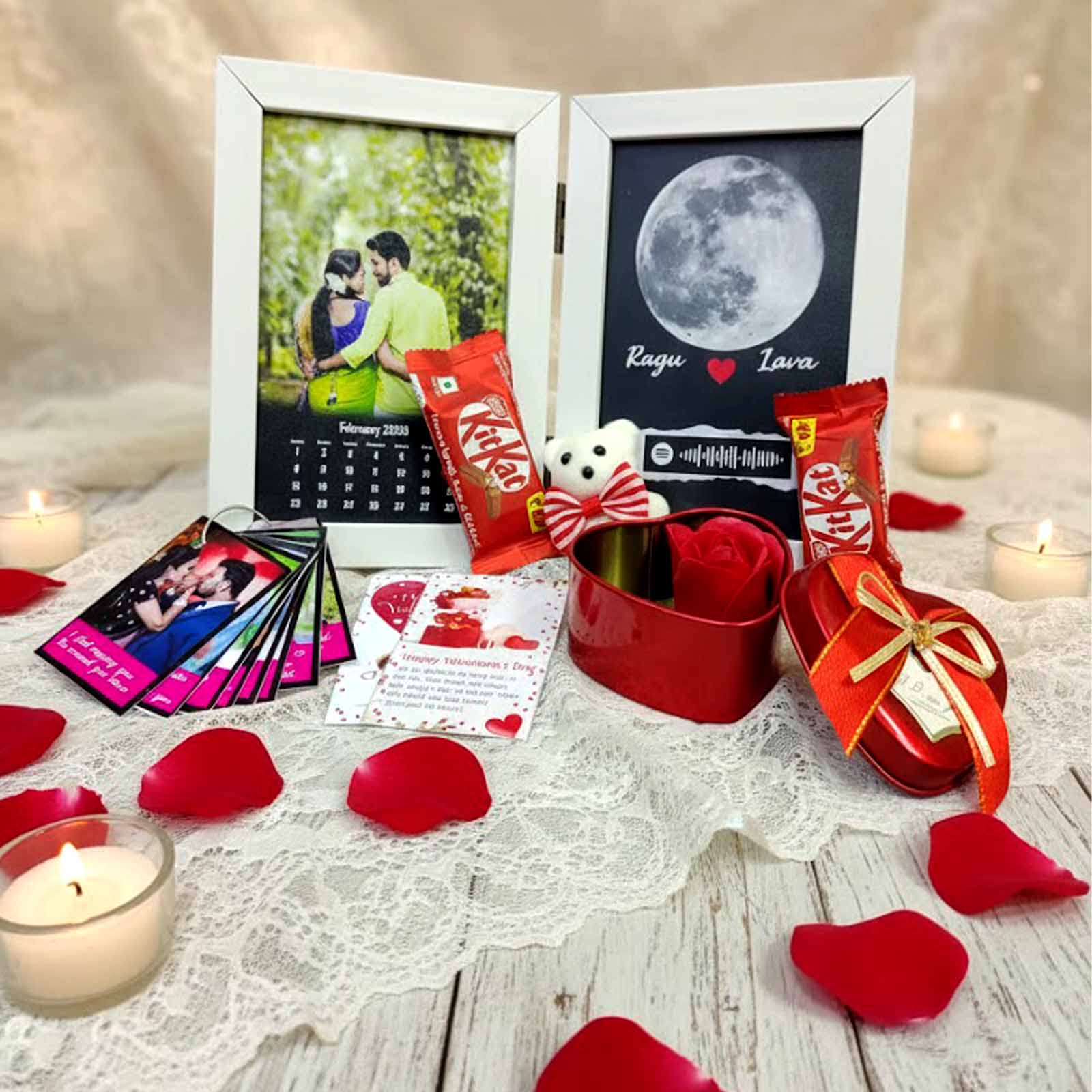 romantic combo gift – sweet memories & love tokens